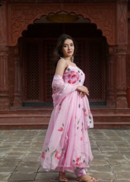 PINK ORGANZA HAIND PAINTED SUIT SET